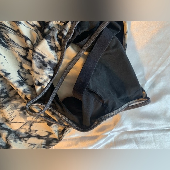 Lululemon Power Y Tank, Color “Granite Black and Mojave Tan Tie-Dye” - Picture 5 of 5